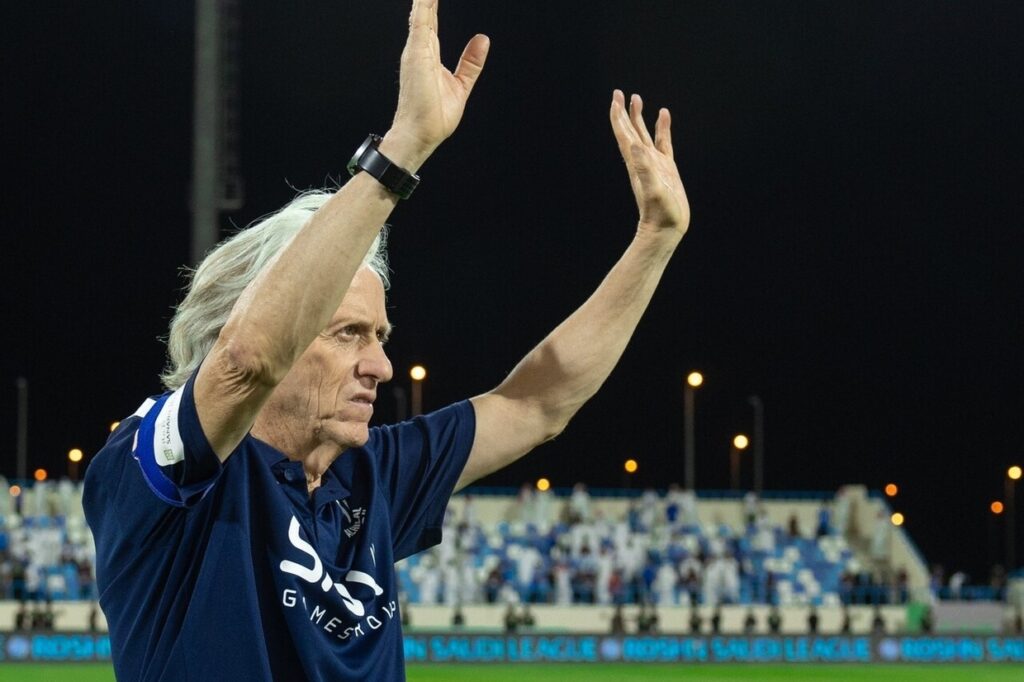 Jornal informa que a demissão de Jorge Jesus será debatida hoje