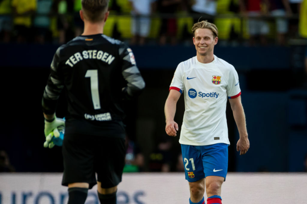 Barcelona planeja reformulação com saída de Ter Stegen, De Jong e mais cinco jogadores