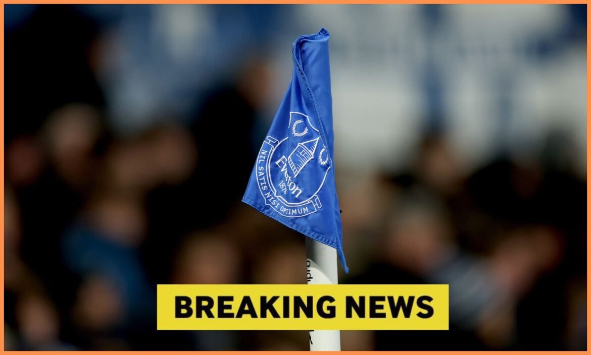 Everton planeja contratar Samuel Lino na próxima janela de transferências de verão