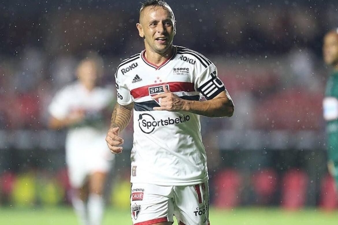 Rafinha Anuncia Aposentadoria aos 39 Anos Após uma Carreira de Sucesso