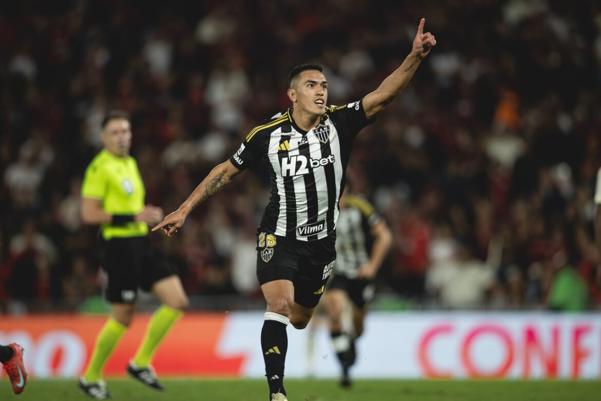 Atlético supera pressão do Flamengo, conquista vitória no Maracanã e se destaca nas oitavas de final