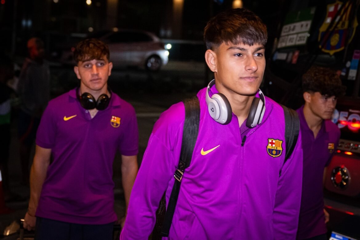 Barcelona dá início à preparação com apoio de adversário para enfrentar o Flamengo no Mundial Sub-20