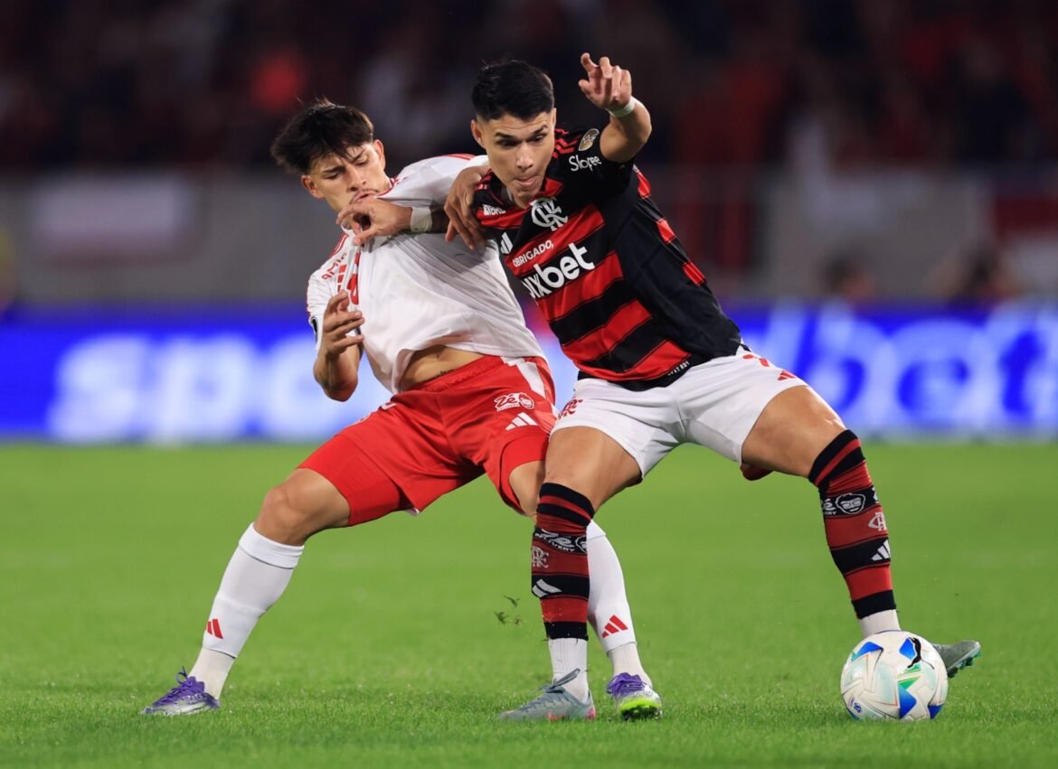 Flamengo busca igualar recorde de invencibilidade histórica diante do Internacional