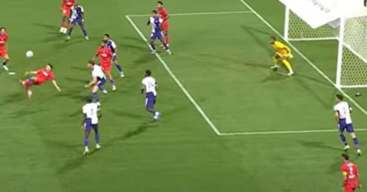 João Neves brilha com dois gols na impressionante vitória do PSG contra o Toulouse