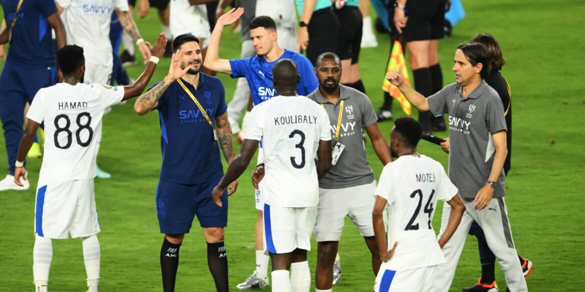 Leeds recebe oportunidade de contratar "sensação" com 38 gols na Premier League