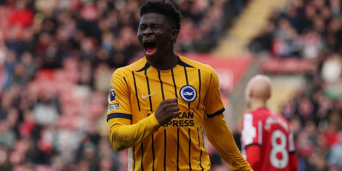 Manchester United formaliza interesse na contratação de estrela da Premier League ao lado de Baleba