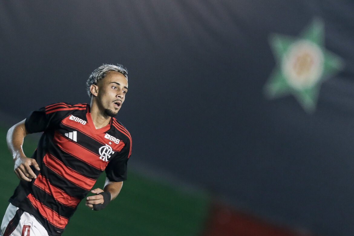 Matheus Gonçalves cria expectativa no Flamengo antes do Mundial Sub-20