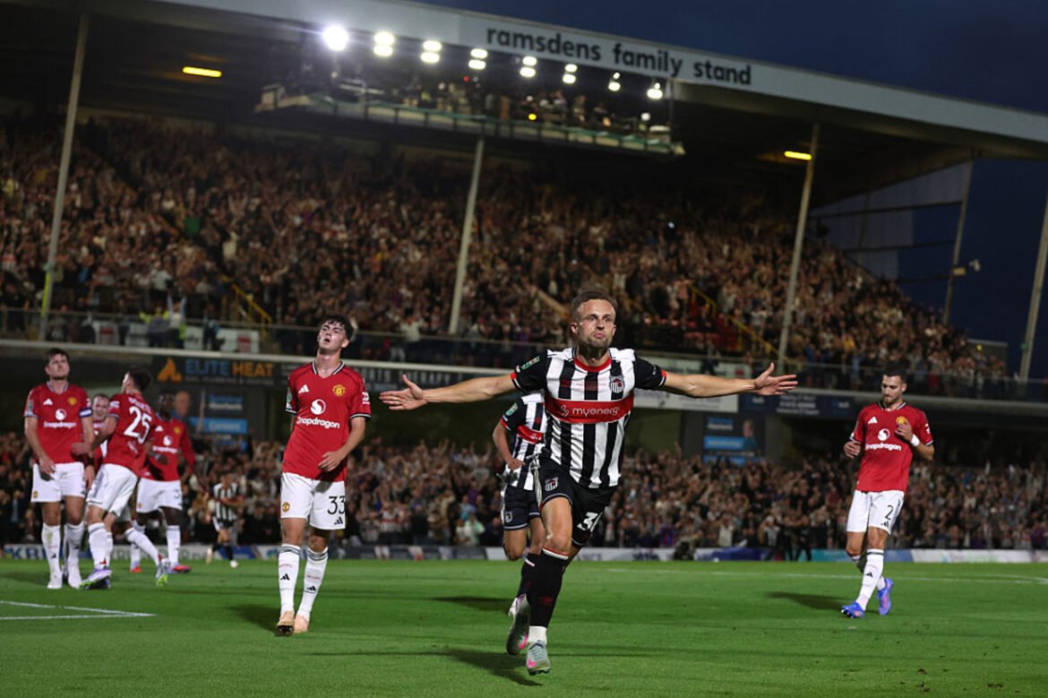 United é Eliminado nos Pênaltis pelo Grimsby Town, da Quarta Divisão