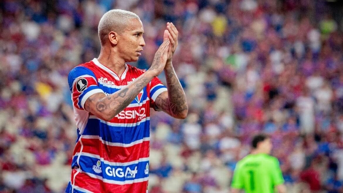Vélez Sarsfield x Fortaleza: como assistir ao vivo, horário e escalações.