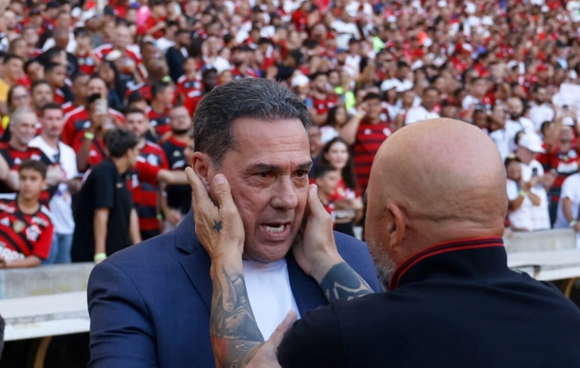 Atlético-MG fecha contrato com ex-treinador do Flamengo; confira os detalhes do acordo.