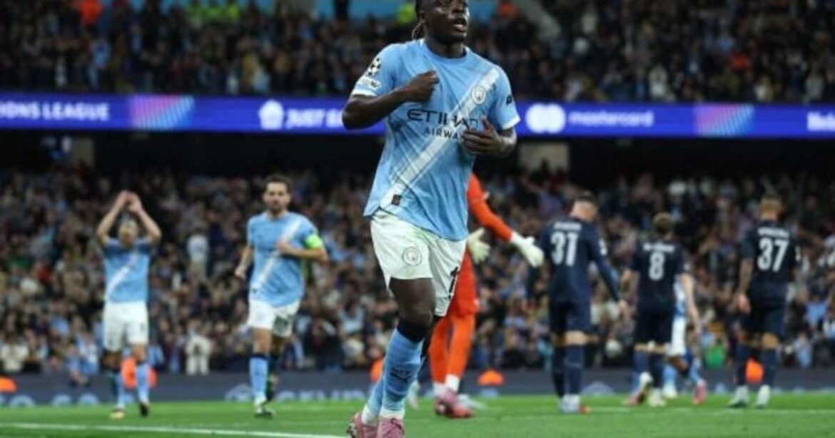 City conquista vitória inaugural contra o Napoli na Liga dos Campeões