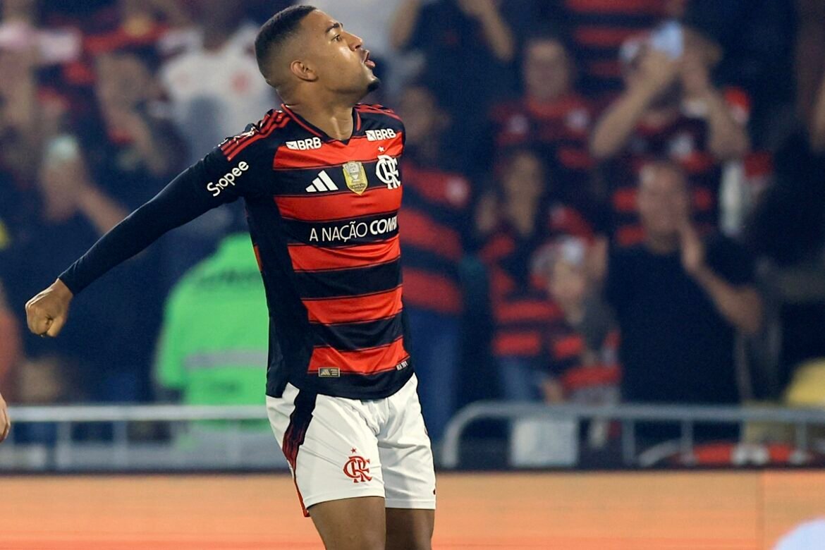 Descubra por que Samuel Lino é um dos atletas mais ameaçadores do Flamengo, segundo o Futebol Interativo