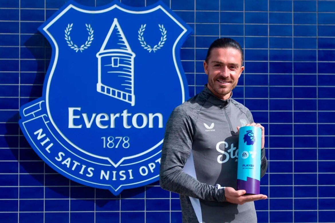 Fora do Manchester City, Grealish conquista prêmio inédito e dá a volta por cima