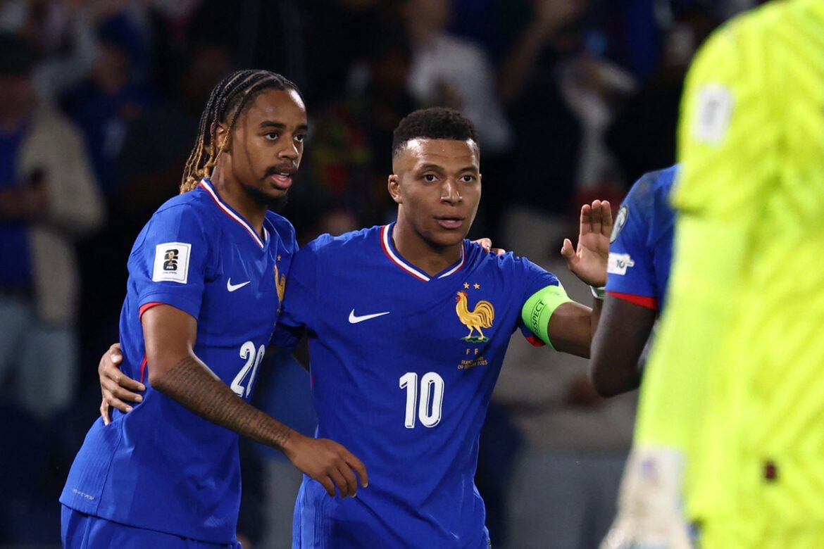 França Reverte Situação e Vence Islândia em Paris