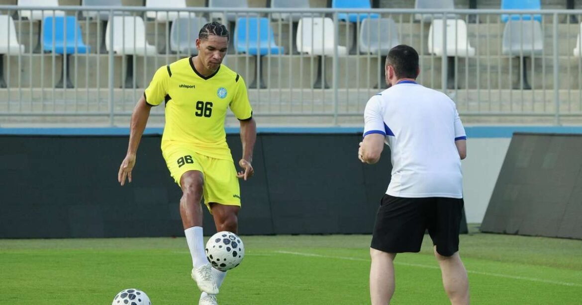 Gilmario Menezes planeja temporada no Dibba FC e compartilha suas expectativas para a UAE Pro League