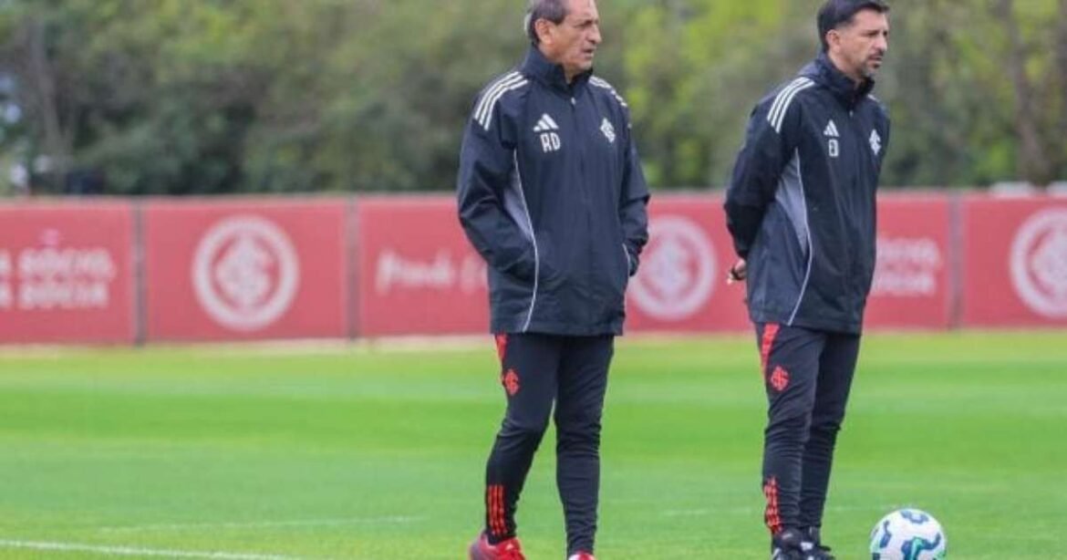 Internacional espera confirmação sobre participação de Thiago Maia e Richard no confronto contra o Corinthians