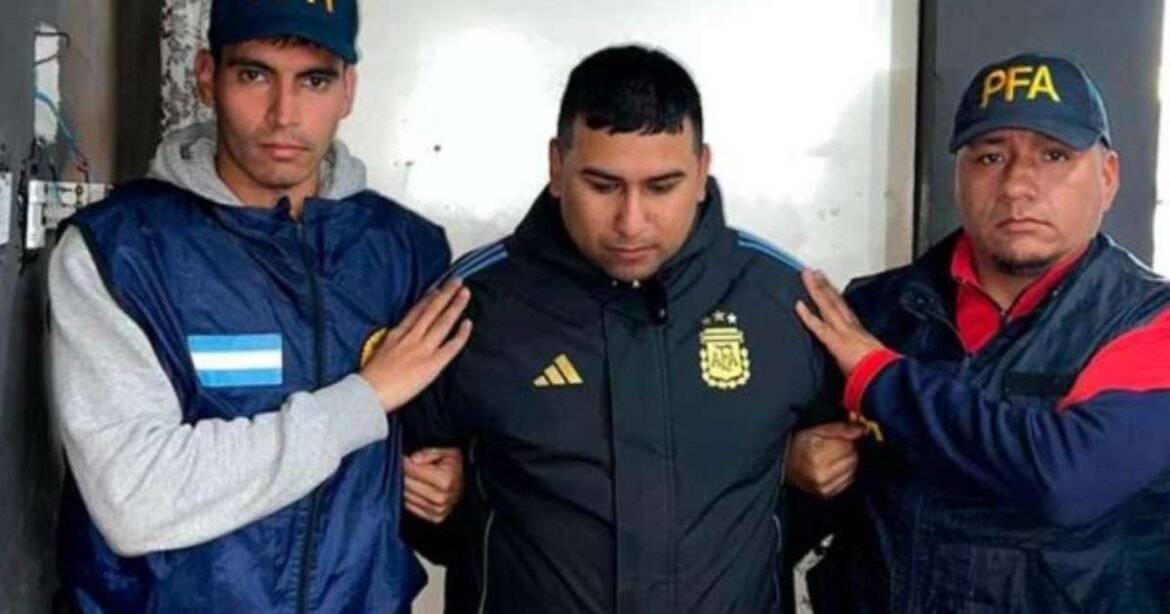 Líder de torcida organizada do Newell's Old Boys é detido