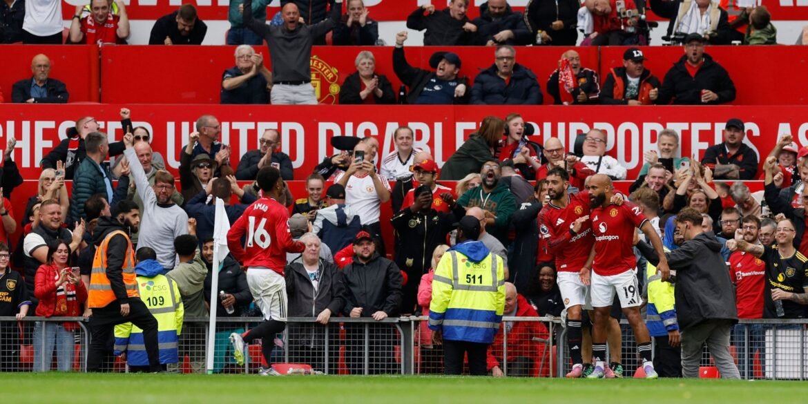 Manchester United se prepara para fazer uma proposta significativa por estrela "incrível" que demonstra interesse na transferência