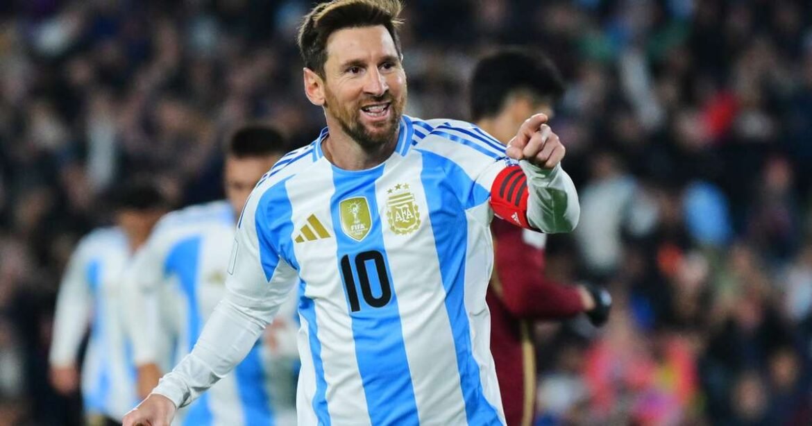 Messi atinge marca histórica de Cristiano Ronaldo em jogos e gols nas Eliminatórias