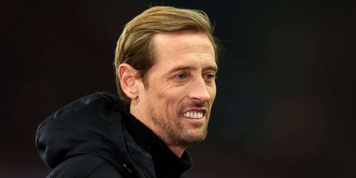 Peter Crouch ri muito ao comentar sobre as histórias do jogador de 1,98m do Newcastle