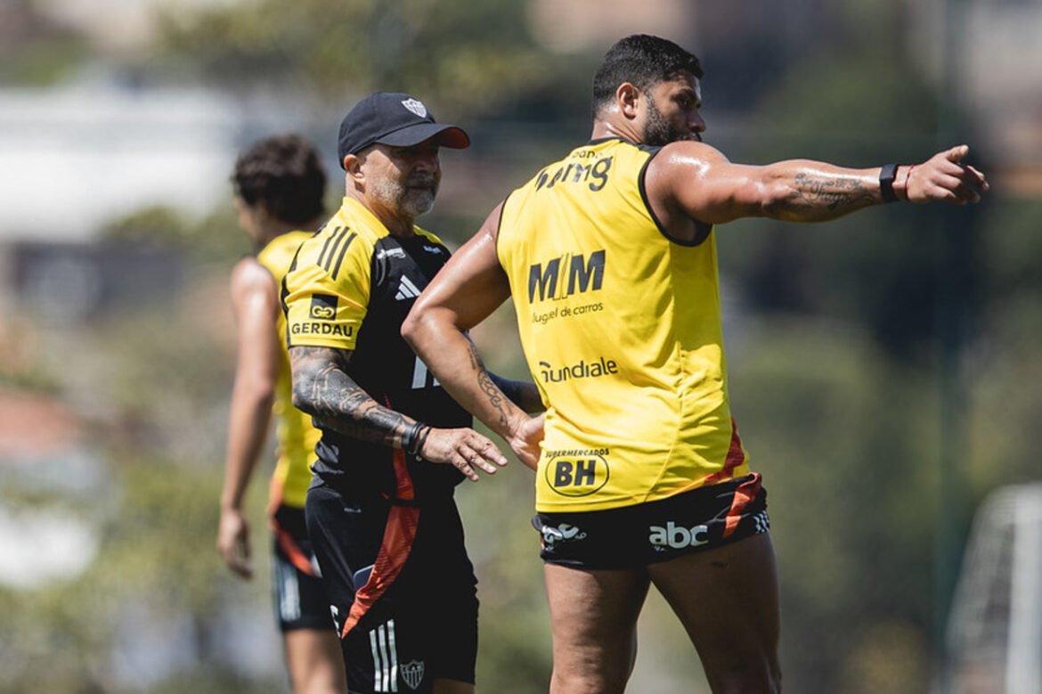 Sampaoli Volta aos Clássicos Mineiros em Busca de uma Virada Inusitada