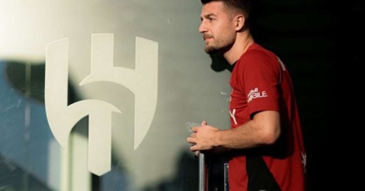 Clubes de Elite Concorrendo pela Contratação de Milinkovic-Savic