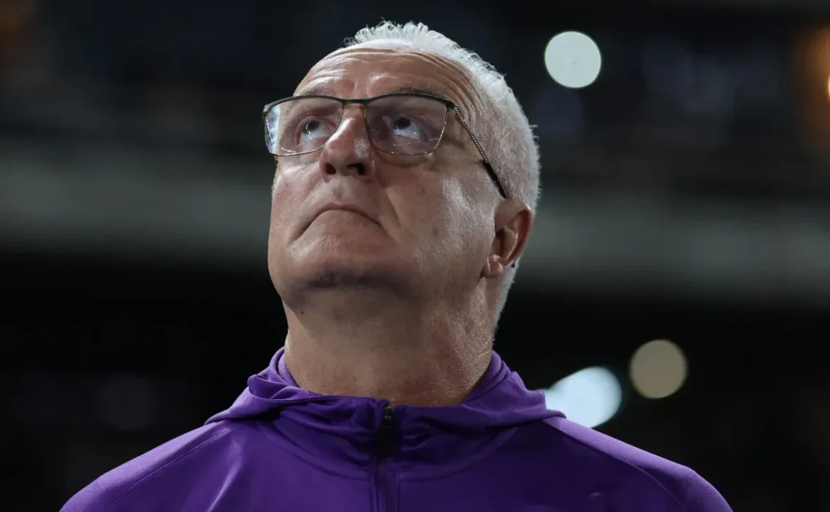 Corinthians enfrenta risco de desfalques após clássico com cinco jogadores em alerta