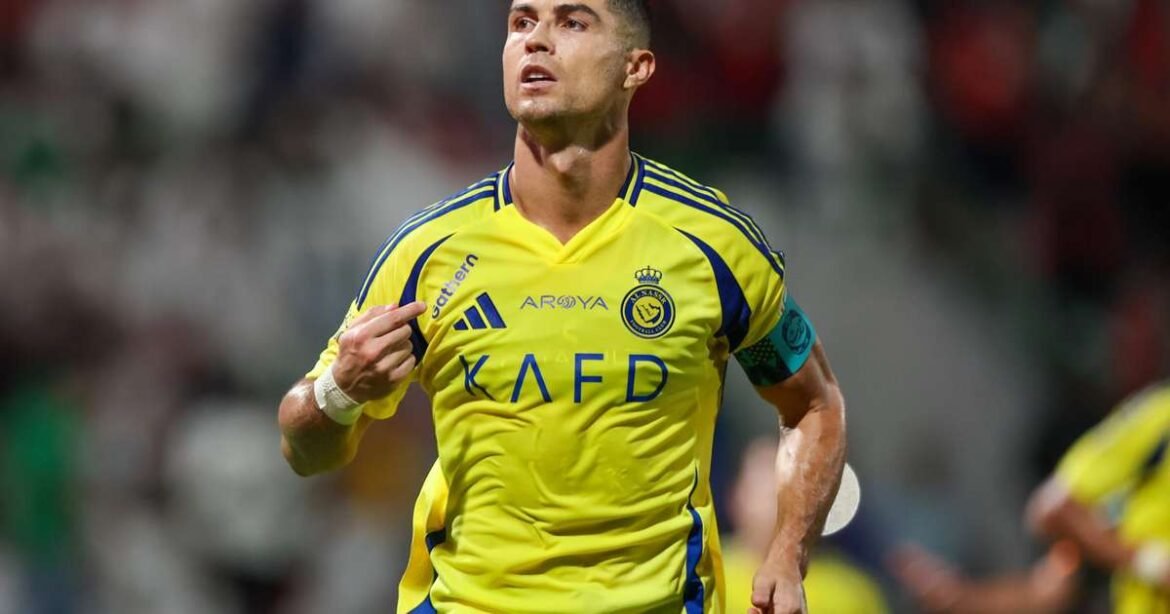 Cristiano Ronaldo é o primeiro jogador de futebol a alcançar a marca de um bilhão; saiba mais sobre essa conquista.