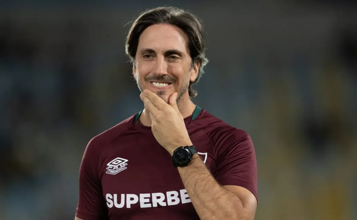 Decisões de Zubeldía na derrota do Fluminense para o Vasco não trazem resultados positivos
