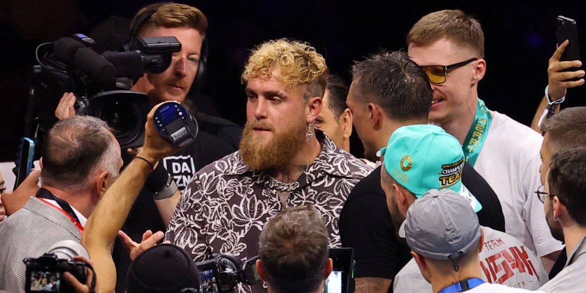 Ex-estrela da Premier League derrota ex-jogador internacional e desafia Jake Paul