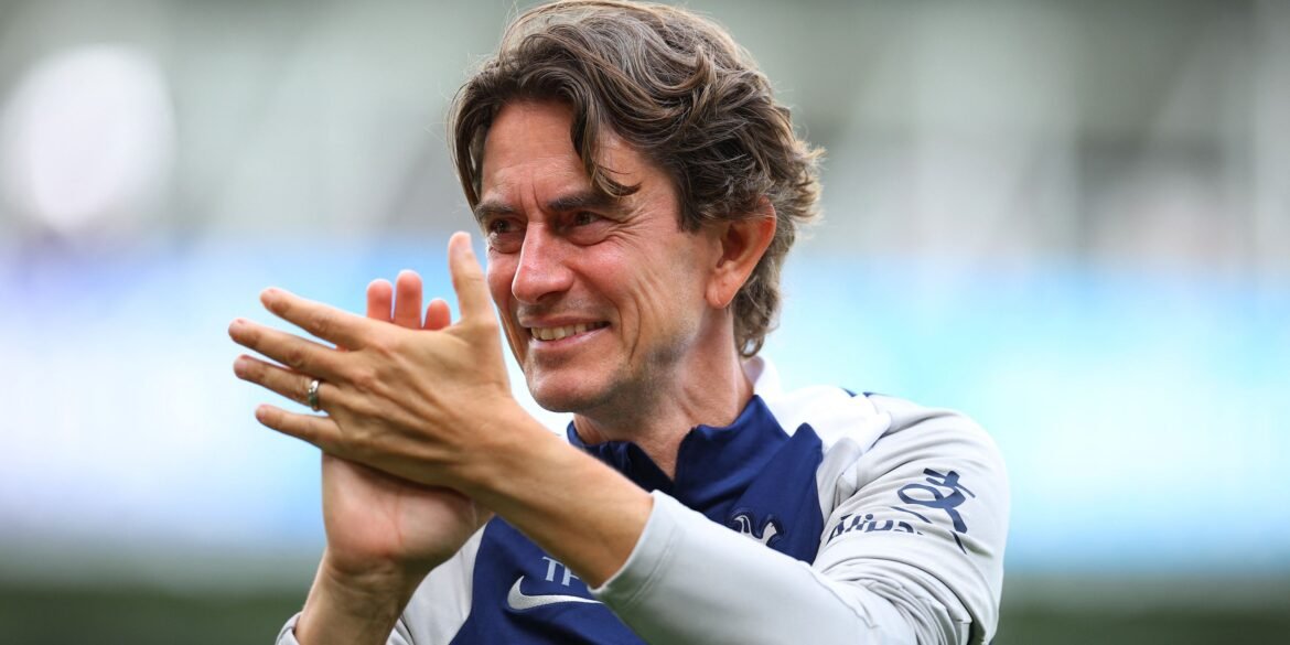 Frank se comunica diretamente com estrela de destaque para possível contratação pelo Tottenham em janeiro