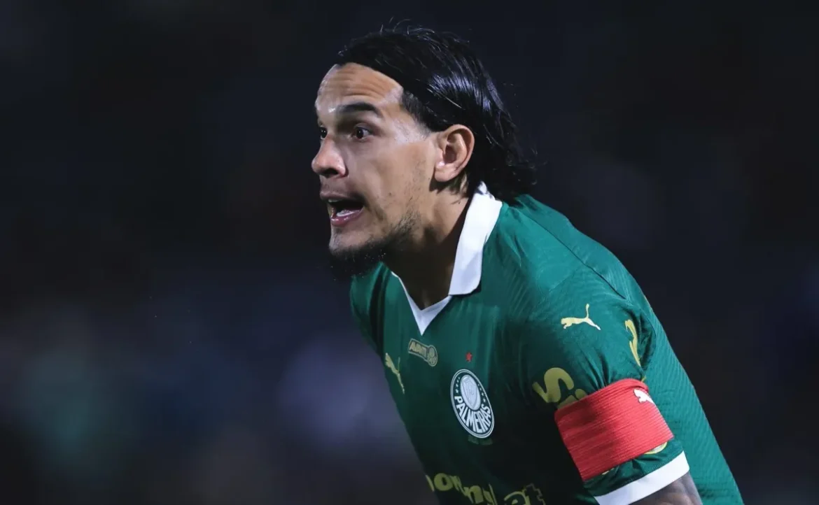 Gustavo Gómez expõe desentendimento com Wilton Pereira após partida entre Flamengo e Palmeiras