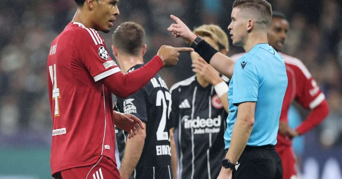 IFAB aborda estratégias para combater a cera e expandir a utilização do VAR