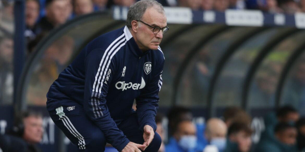 Jogador essencial do Leeds se encaixaria perfeitamente na melhor escalação de Bielsa