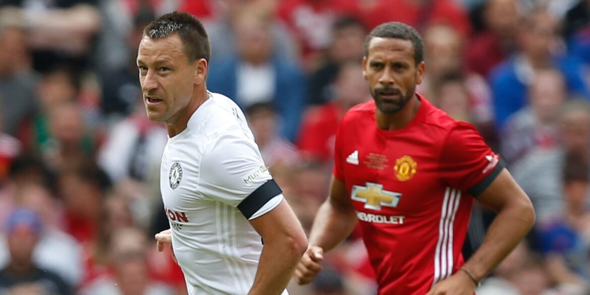 John Terry critica ex-astro da Inglaterra em disputa com Rio Ferdinand: 'Melhor que esse palhaço'