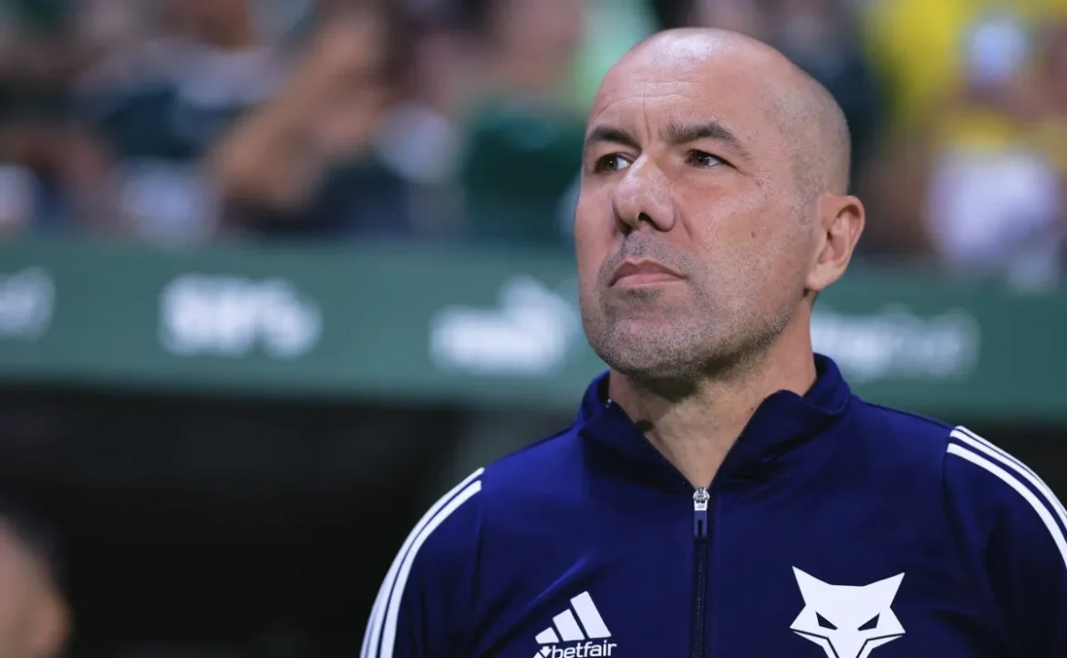 Leonardo Jardim critica a arbitragem após partida entre Palmeiras e Cruzeiro