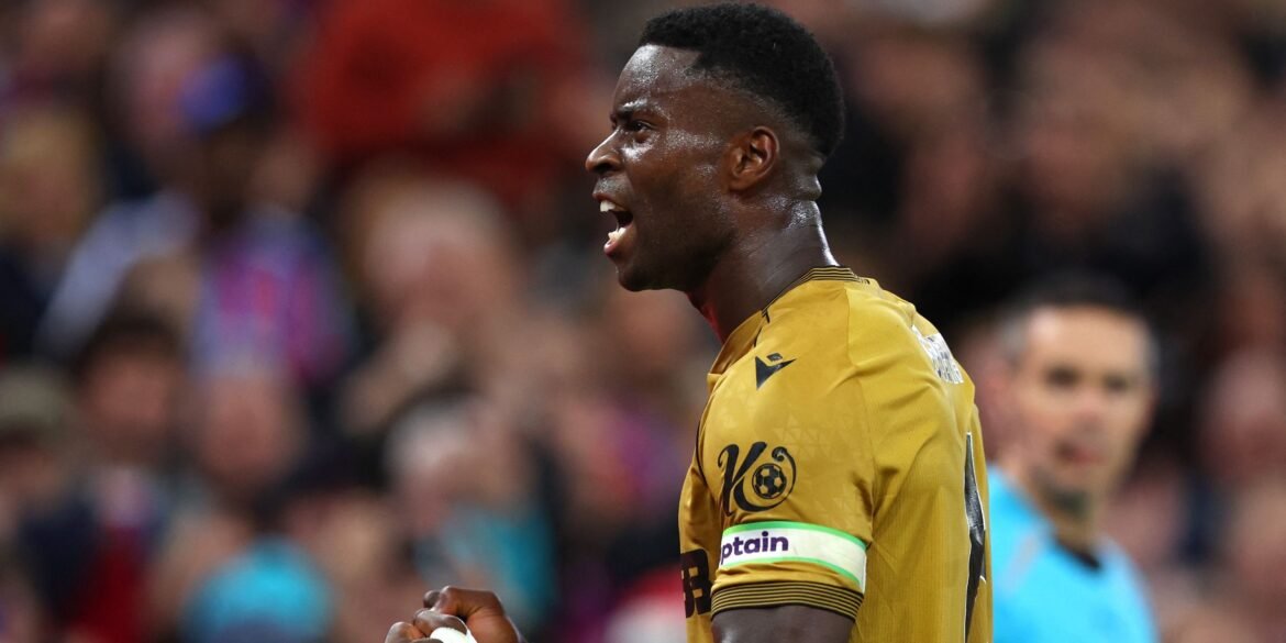 Liverpool planeja abordagem formal em janeiro para estrela de destaque, deixando Guehi de lado