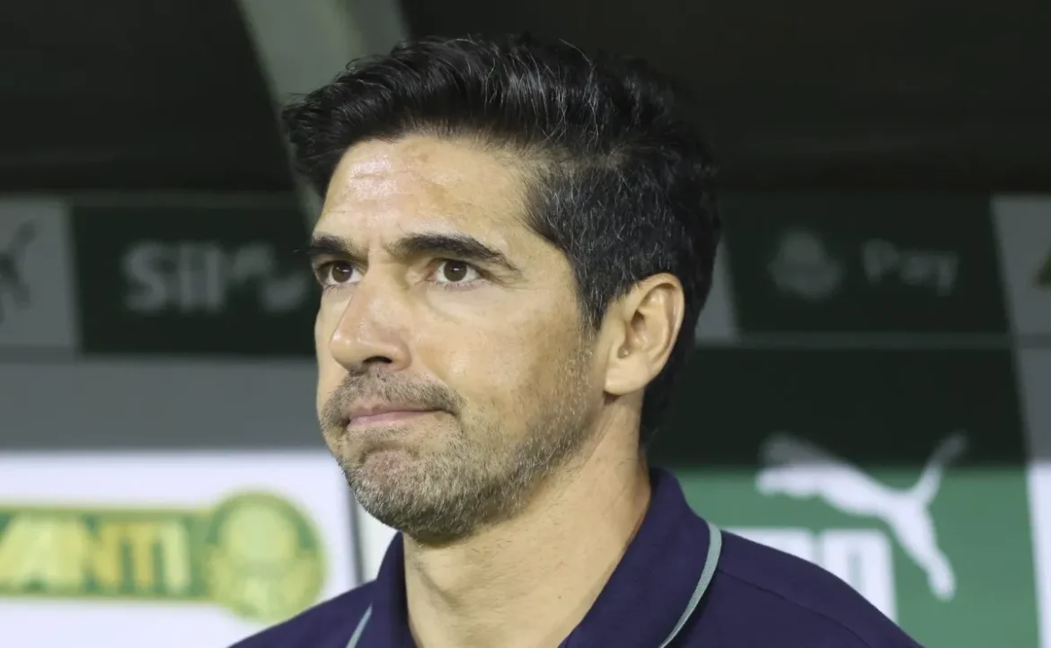 Palmeiras realiza treino preparatório para o confronto com o Flamengo, com retornos e ausências importantes