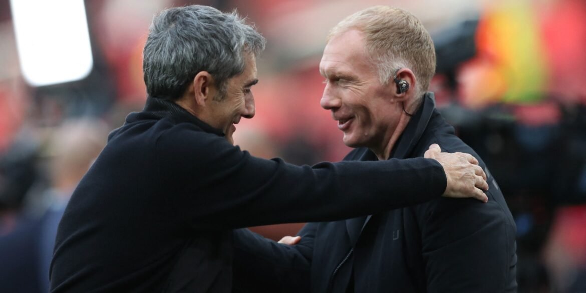 Paul Scholes revela treinador da Premier League que ele "definitivamente" deseja no Manchester United