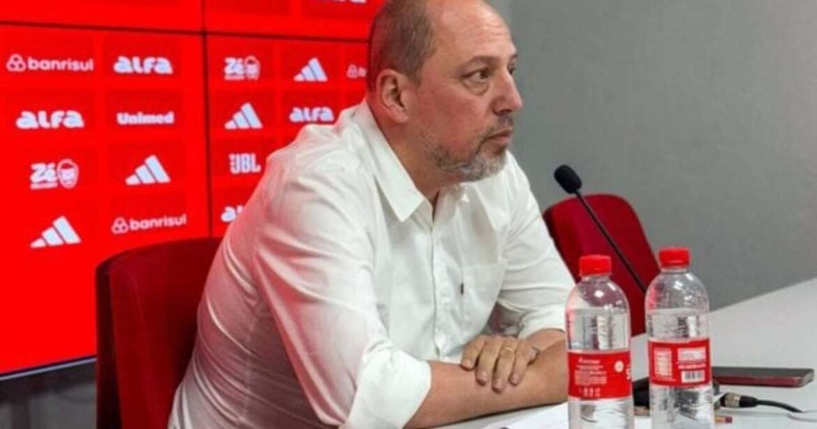 Presidente do Internacional pede apoio da torcida: "Precisamos superar essa fase"
