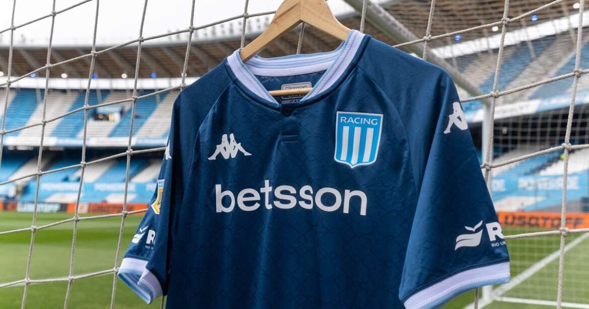 Racing anuncia reestruturação significativa após derrota para o Flamengo