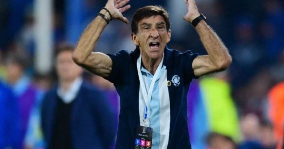 Racing se prepara para o futuro após ser eliminado pelo Flamengo 