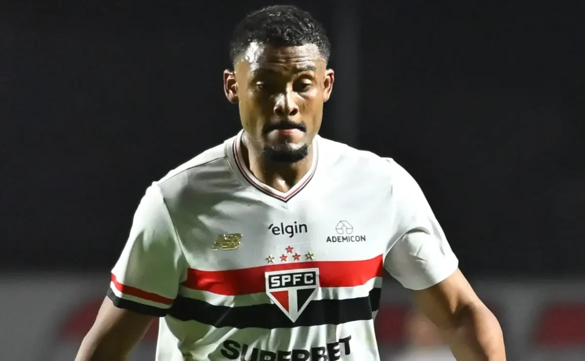 Sabino erra pênalti e São Paulo é derrotado pelo Grêmio