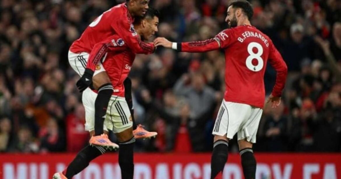 Vitória do Manchester United sobre o Brighton com gols de Matheus Cunha e Casemiro
