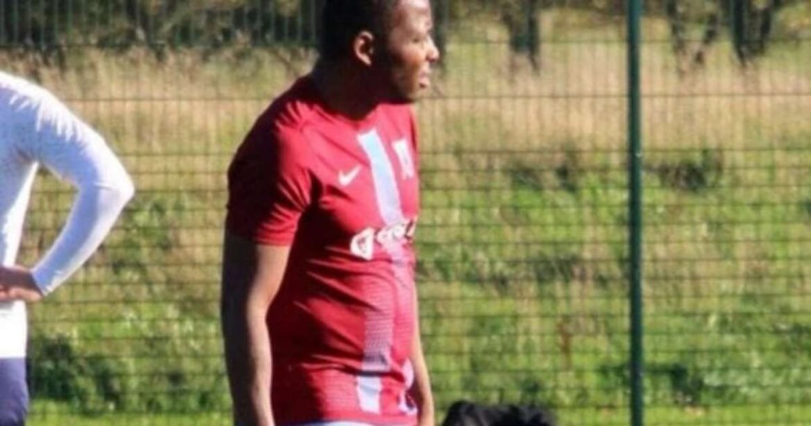 Atleta recebe golpe na cabeça após agressão de torcedores durante jogo