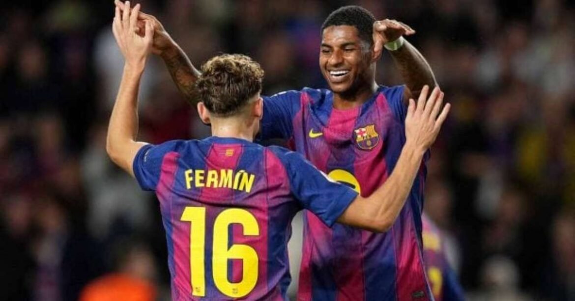 Barcelona derrota Elche e continua na disputa pelo primeiro lugar contra o Real Madrid no Campeonato Espanhol.