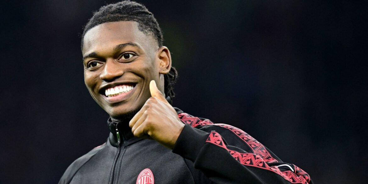 Chelsea define valor ideal para contratar Rafael Leão após aprovação de Maresca