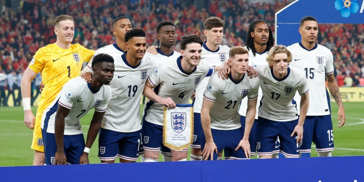 Chelsea "em negociações ativas" para contratar "jogador inglês experiente"