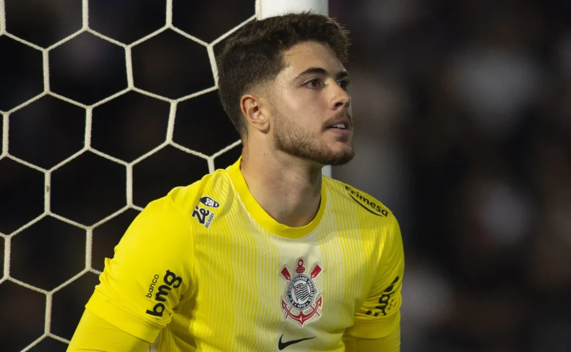 Corinthians enfrenta críticas direcionadas a Felipe Longo após partida contra o Cruzeiro