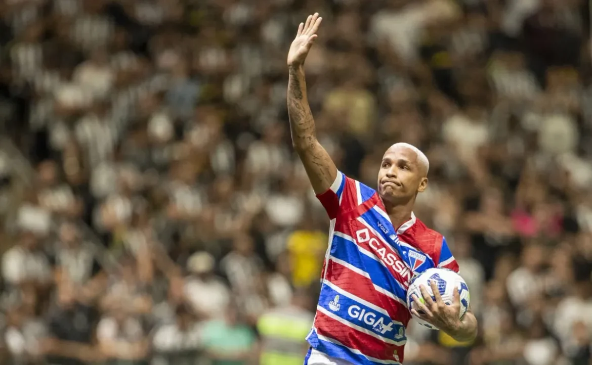 Deyverson se destaca em partida contra o Atlético-MG e envia mensagem ao time